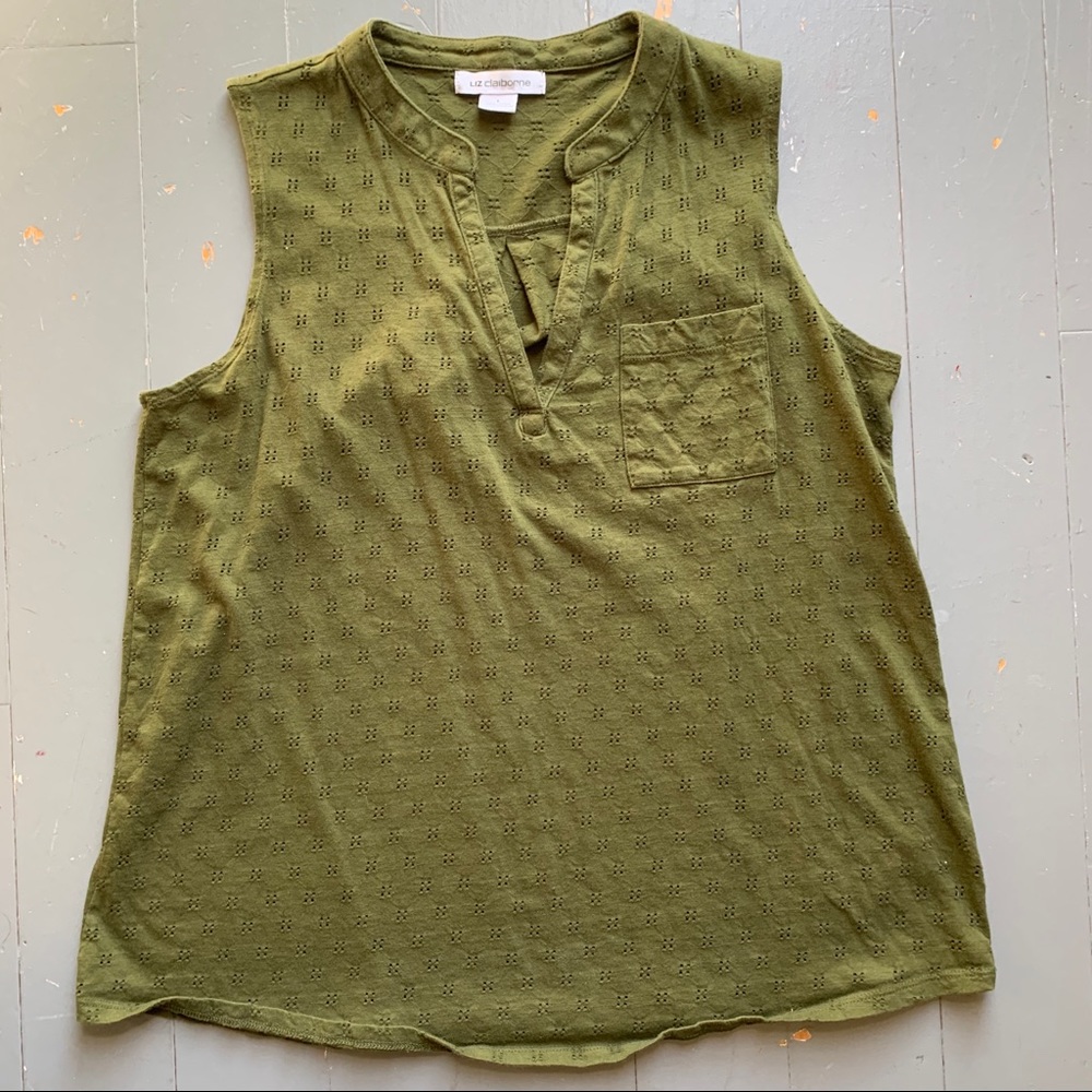 Liz Claiborne shirt Size | Large